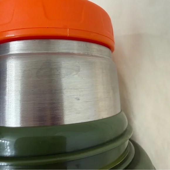 Stanley Outdoor Vacuum Bottle 1.1 quart/946ml - Picture 11 of 15